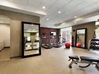 Home2 Suites By Hilton Greenville Downtown Экстерьер фото