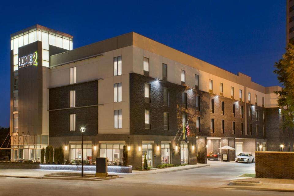 Home2 Suites By Hilton Greenville Downtown Экстерьер фото